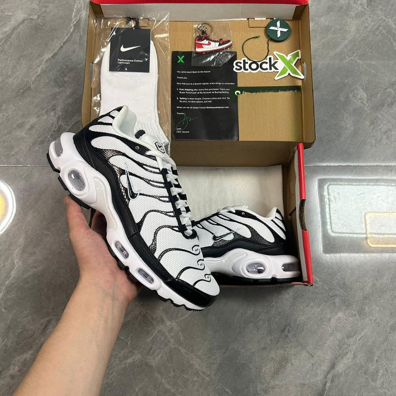 Air Max Plus TN 1 “Oreo”
