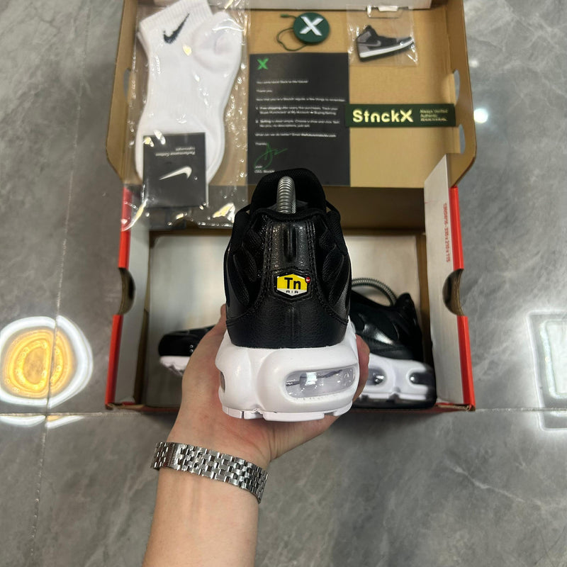 Air Max Plus TN 1 “Black/White”