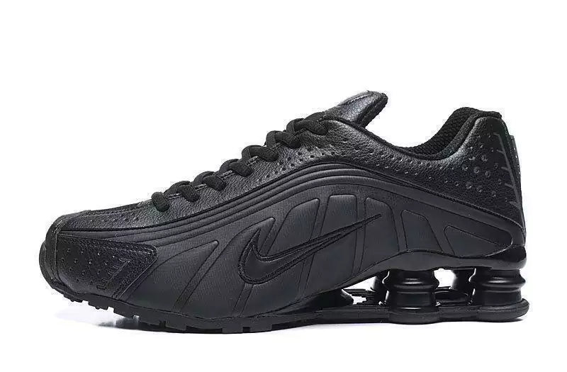 Shox R4 "Triple Black"