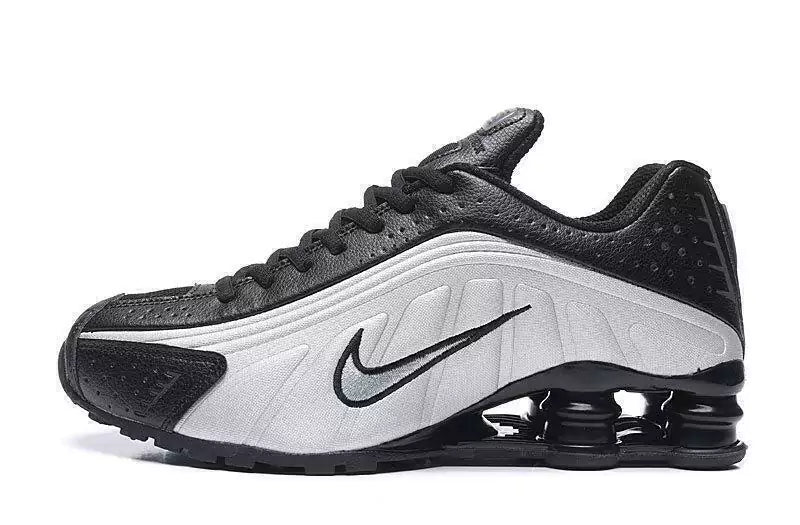 Shox R4 "Preto/Prata"