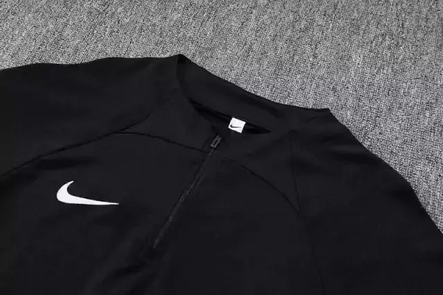 Conjunto Nike Dri-Fit Jaqueta + Calça "All Black"