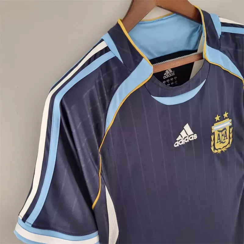 Camisa Retrô "Argentina Treino Azul Royal 2006"