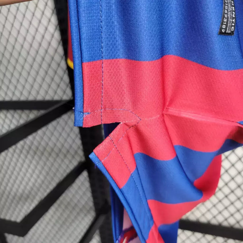 Camisa Retrô "Barcelona Home 10/11"