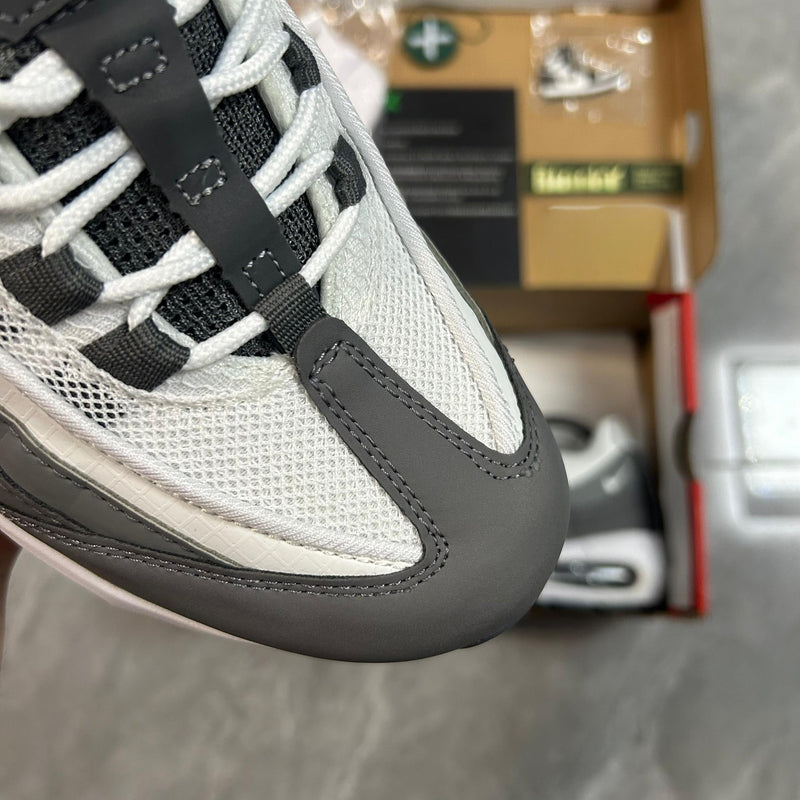 Nike Air Max 95 “Gray Frog”