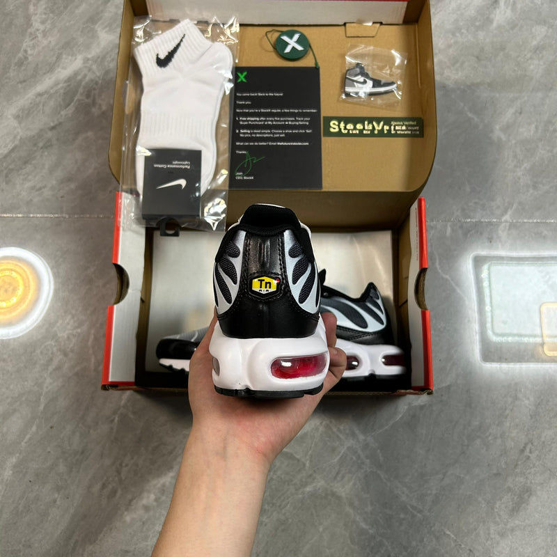 Air Max Plus Tn 1 “Grey/Red”