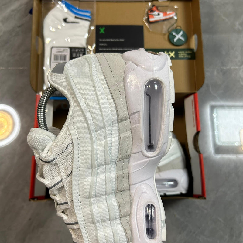 Air Max 95 "White CDG"