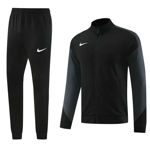 Conjunto nike tech fleece
