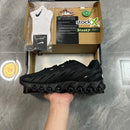 Air Max DN8 "Triple Black"