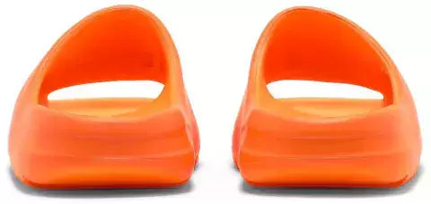 Yeezy Slide "Enflame Orange"