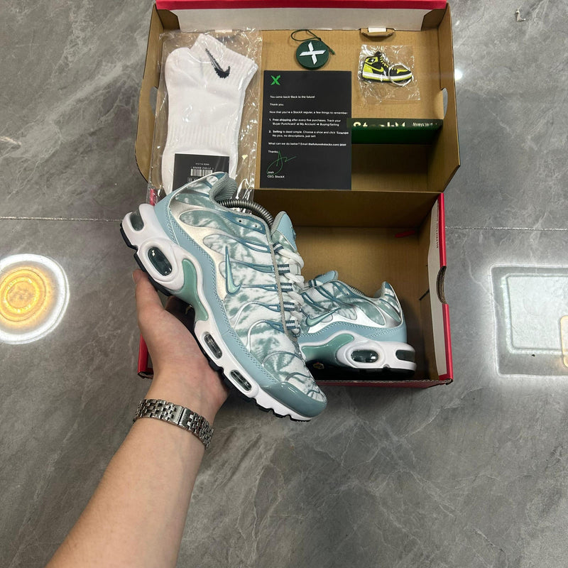 Air Max Plus TN 1 “Shark”