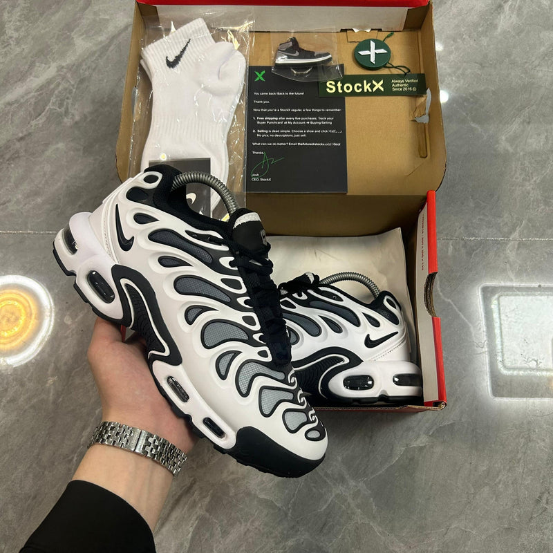 Air Max Plus Drift "Yin Yang"