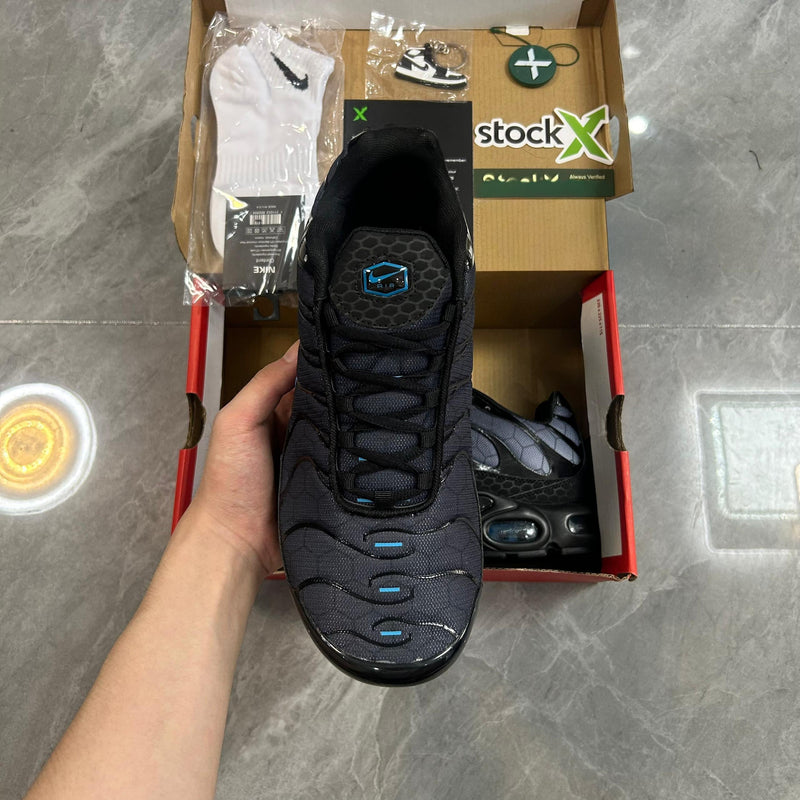 Air Max Plus TN 1 “Black Hex”