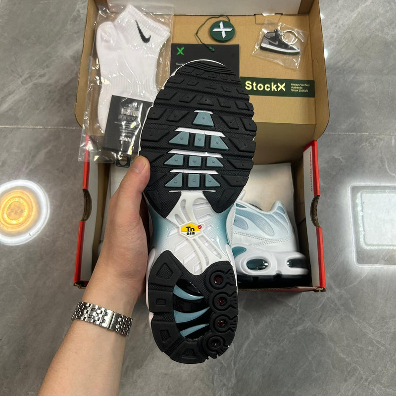 Air Max Plus TN 1 “Mica Green”