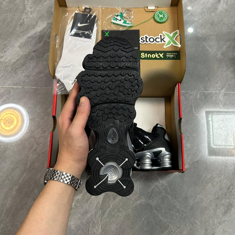 Nike Shox TL Preto/Prata