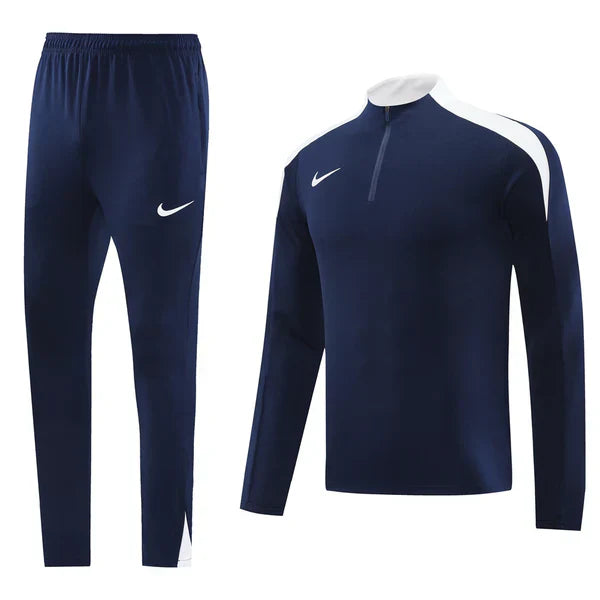 Conjunto nike tech fleece