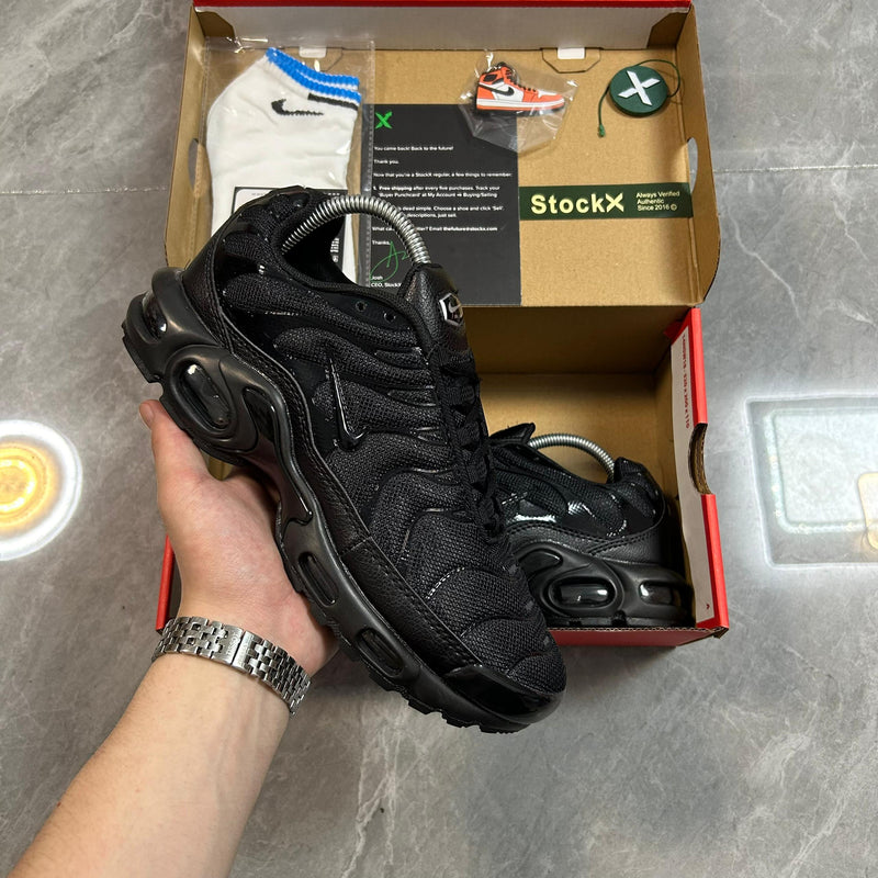 Air Max TN Plus Triple Black