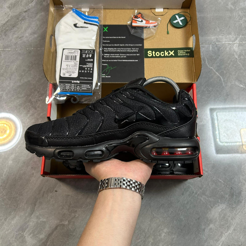 Air Max TN Plus Triple Black